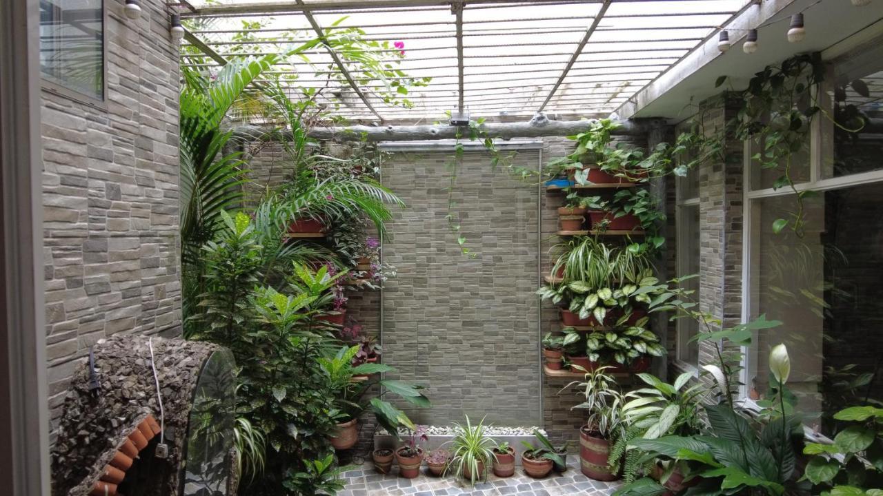 Noras Homestay Laureles 麦德林 外观 照片