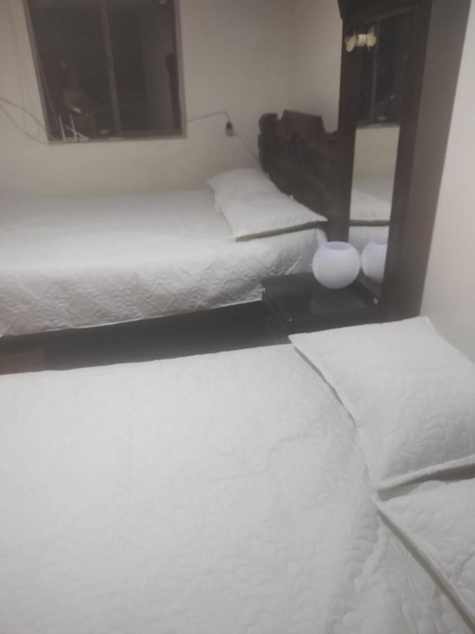 Noras Homestay Laureles 麦德林 外观 照片
