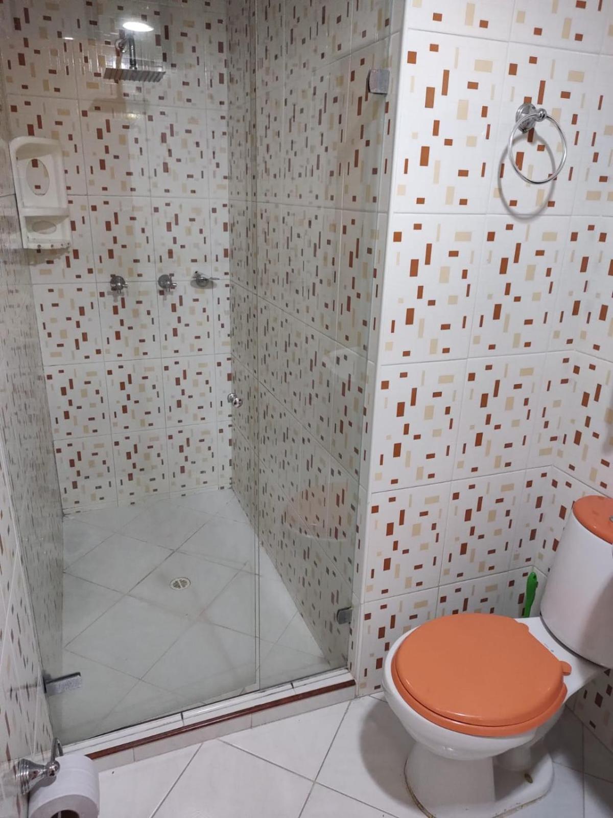 Noras Homestay Laureles 麦德林 外观 照片