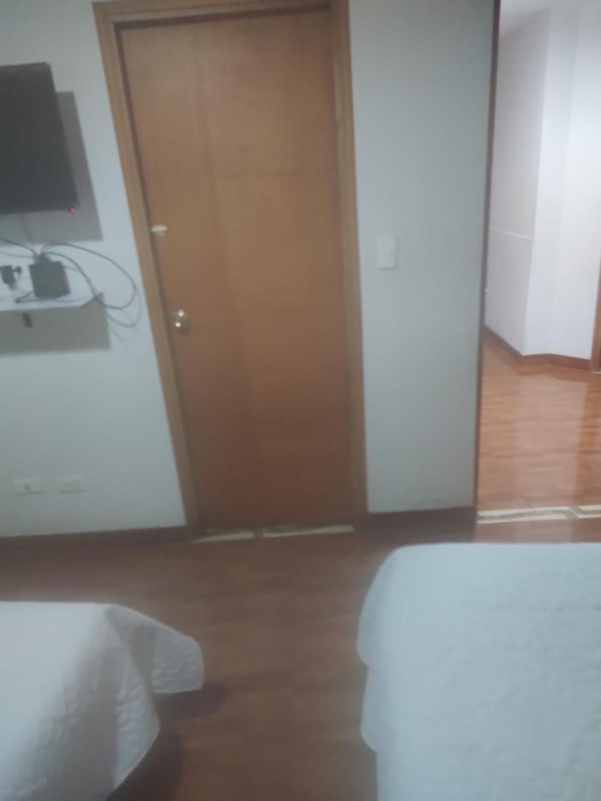 Noras Homestay Laureles 麦德林 外观 照片